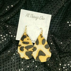 Leopard animal print leatherette drop earrings